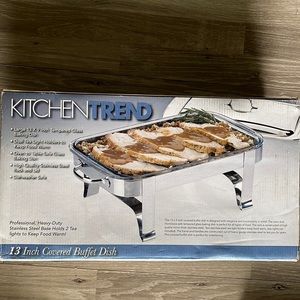 NWB Kitchen Trend 13” Covered Buffet Dish